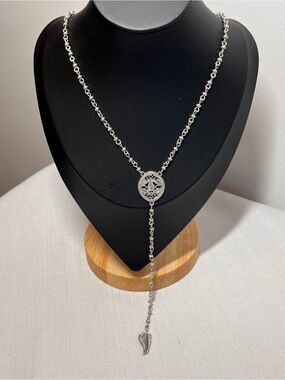 Silver Lariat Necklace with Filigree Medallion and Leaf Drop